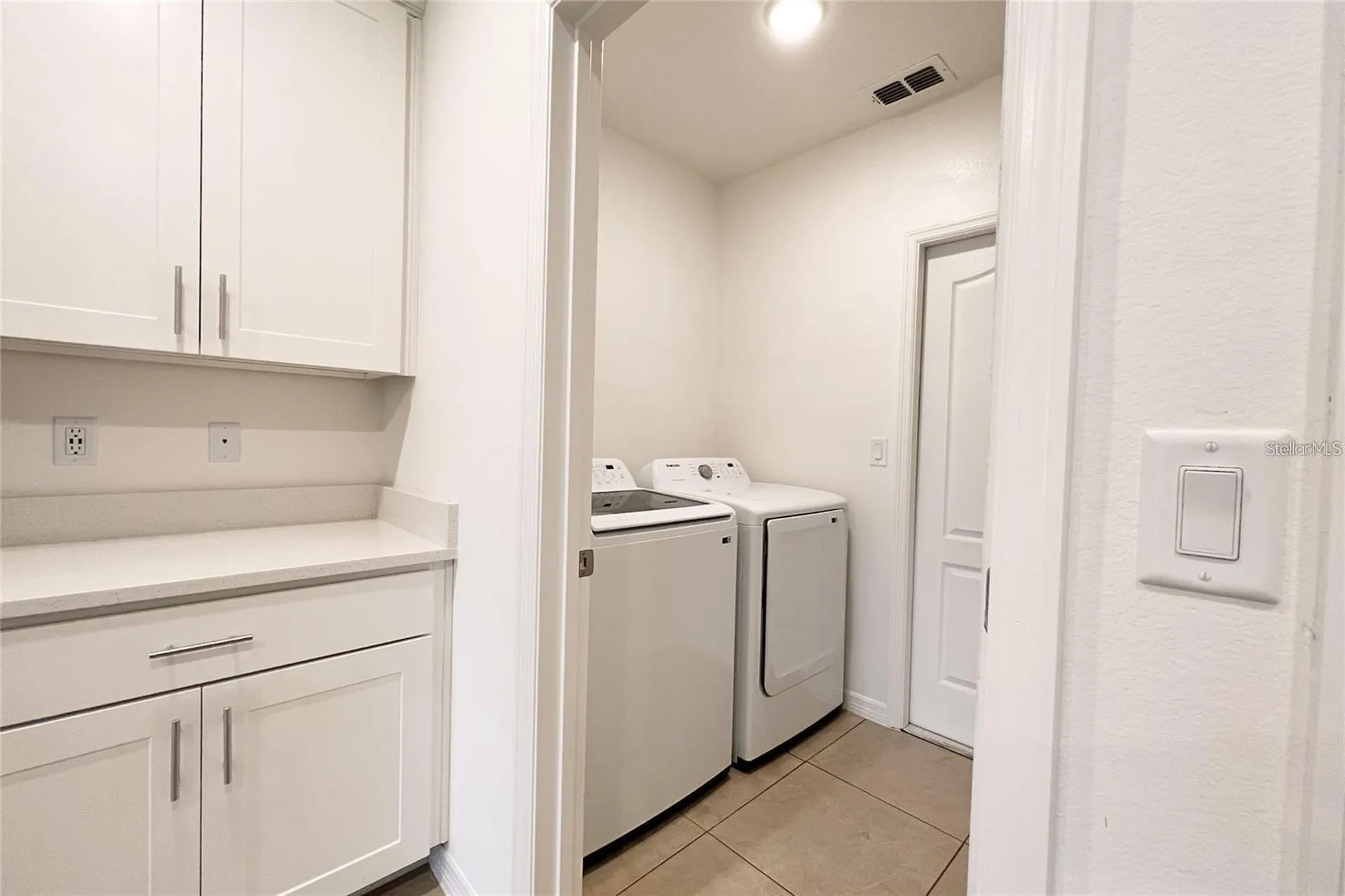 1162 Oak Bluff Drive Davenport FL 33837
