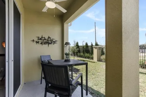 9818 Red Eagle Drive Orlando FL 32825