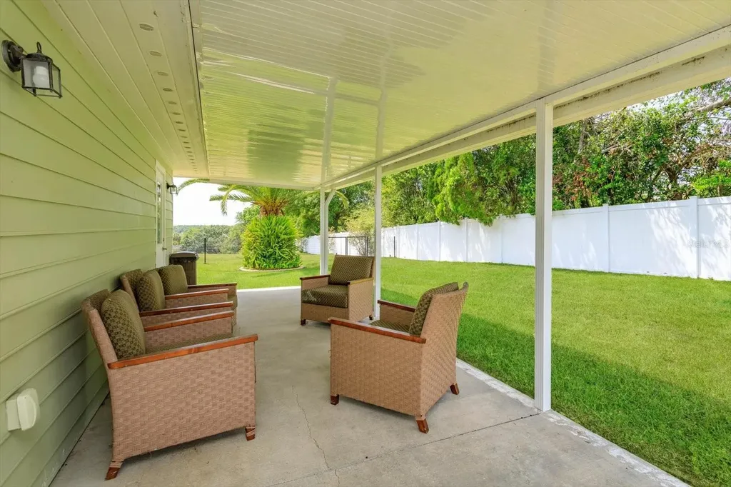 36408 E Eldorado Lake Drive Eustis FL 32736
