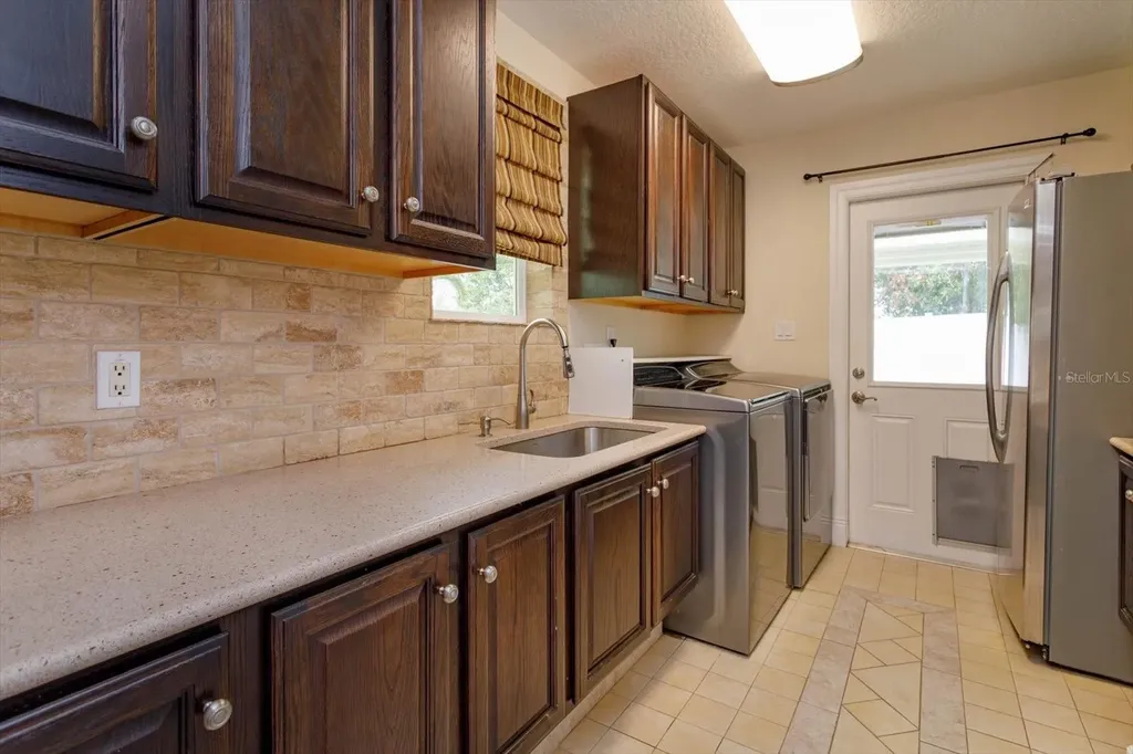 36408 E Eldorado Lake Drive Eustis FL 32736