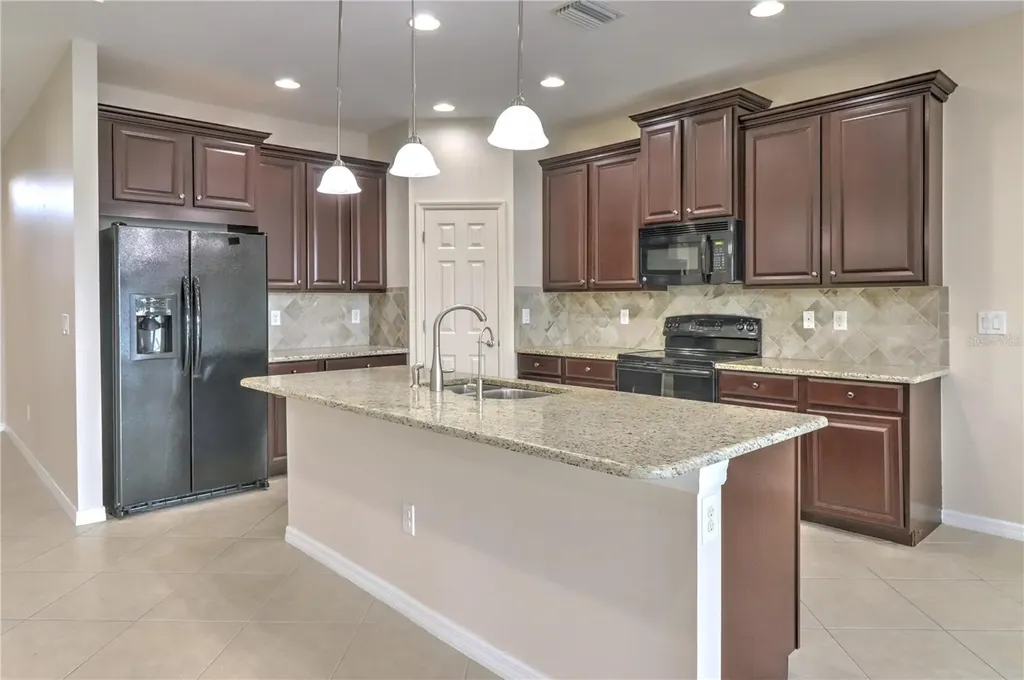 7416 Talon Bay Drive North Port FL 34287