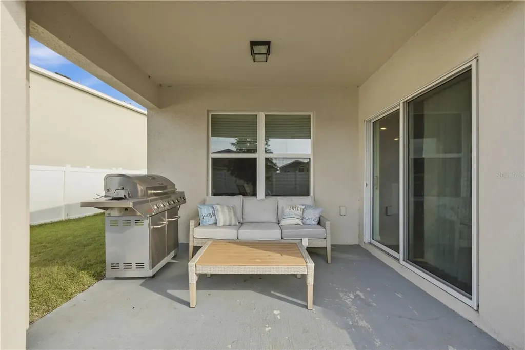 36250 Jenny Lynne Drive Zephyrhills FL 33541