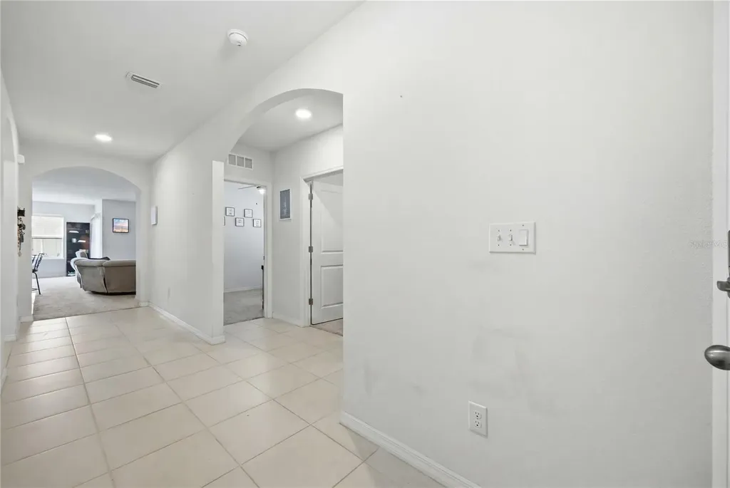 36250 Jenny Lynne Circle Zephyrhills FL 33541