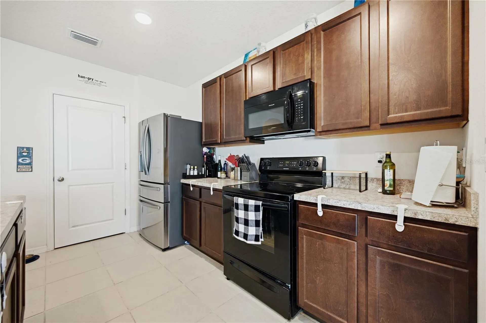 36250 Jenny Lynne Circle Zephyrhills FL 33541