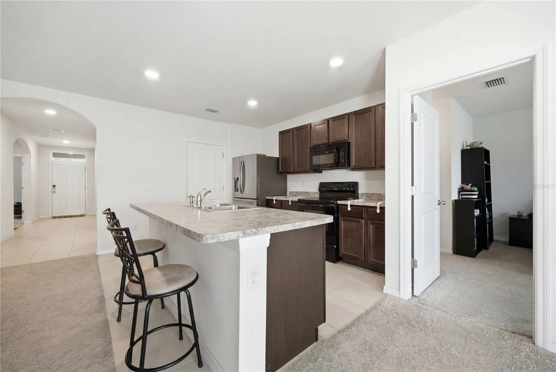 36250 Jenny Lynne Circle Zephyrhills FL 33541