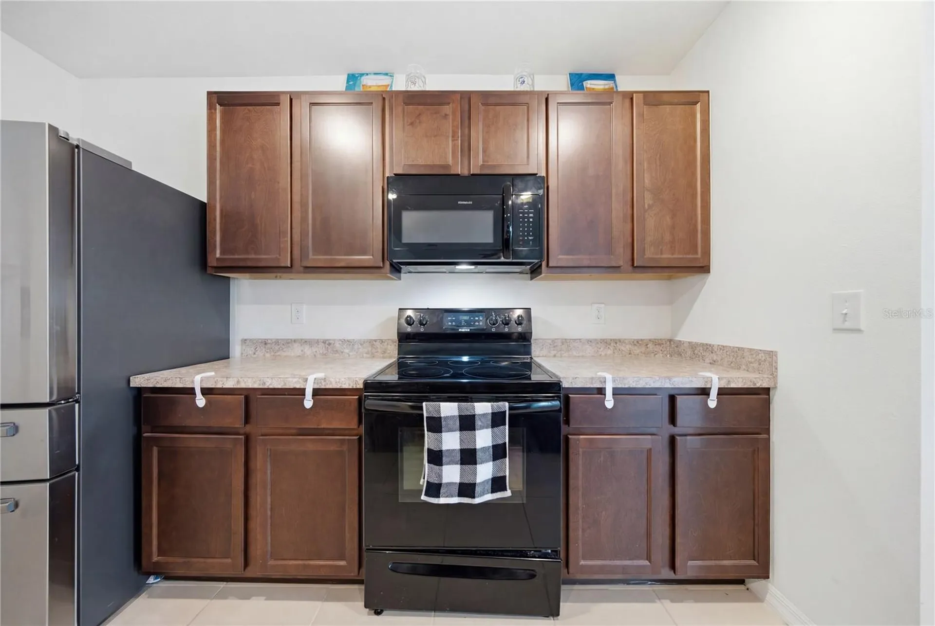 36250 Jenny Lynne Circle Zephyrhills FL 33541