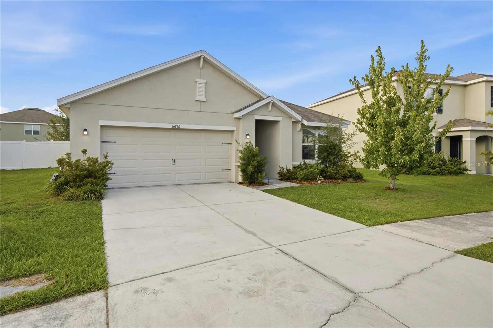 36250 Jenny Lynne Circle Zephyrhills FL 33541