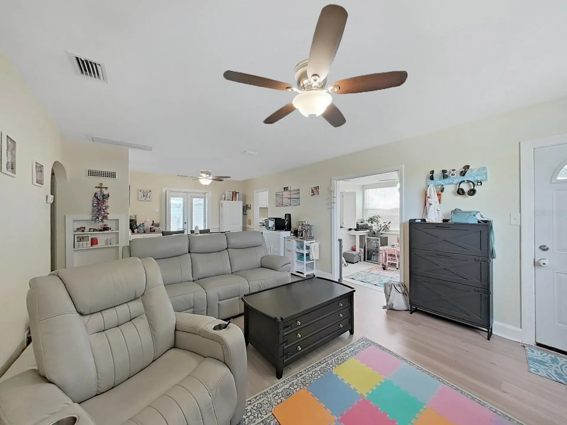 2730 Edwards Avenue S St Petersburg FL 33705