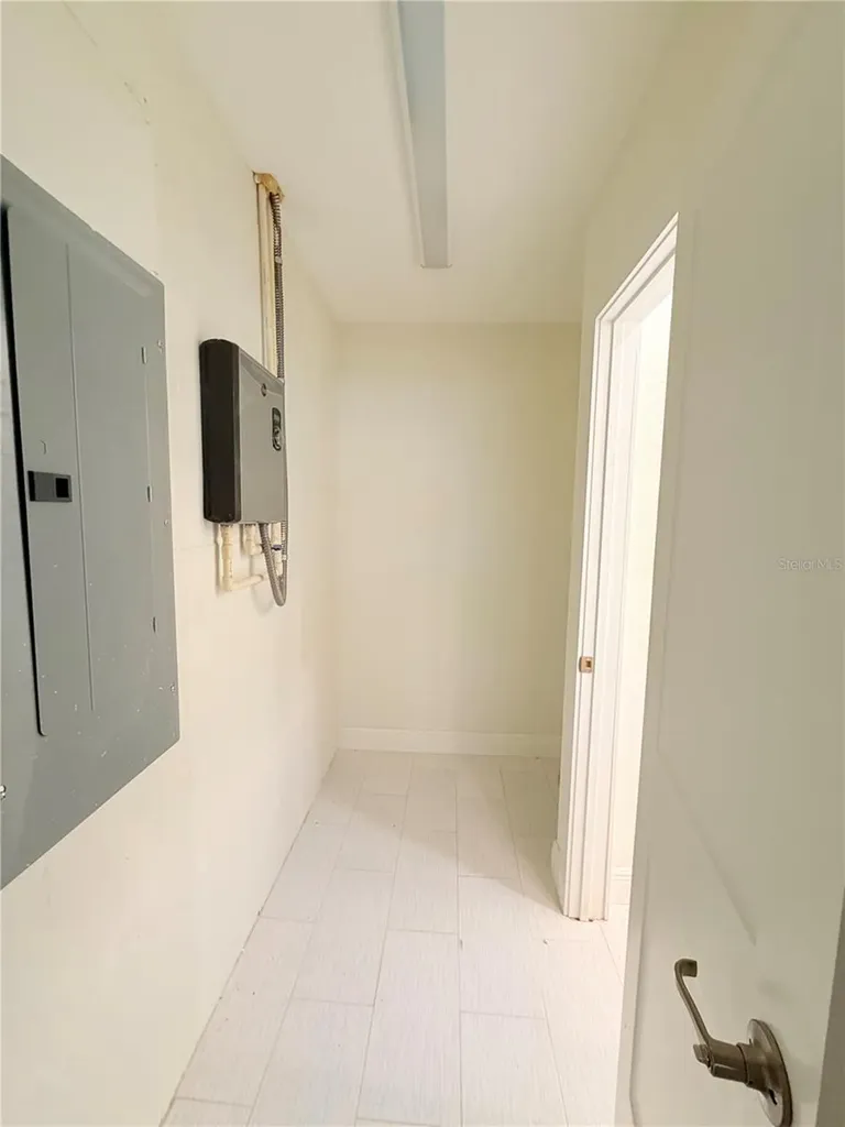 1843 Oklahoma Avenue NE St Petersburg FL 33703