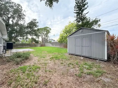 1843 Oklahoma Avenue NE St Petersburg FL 33703