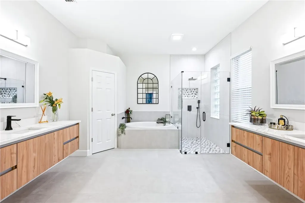 19307 Wind Dancer Street Lutz FL 33558