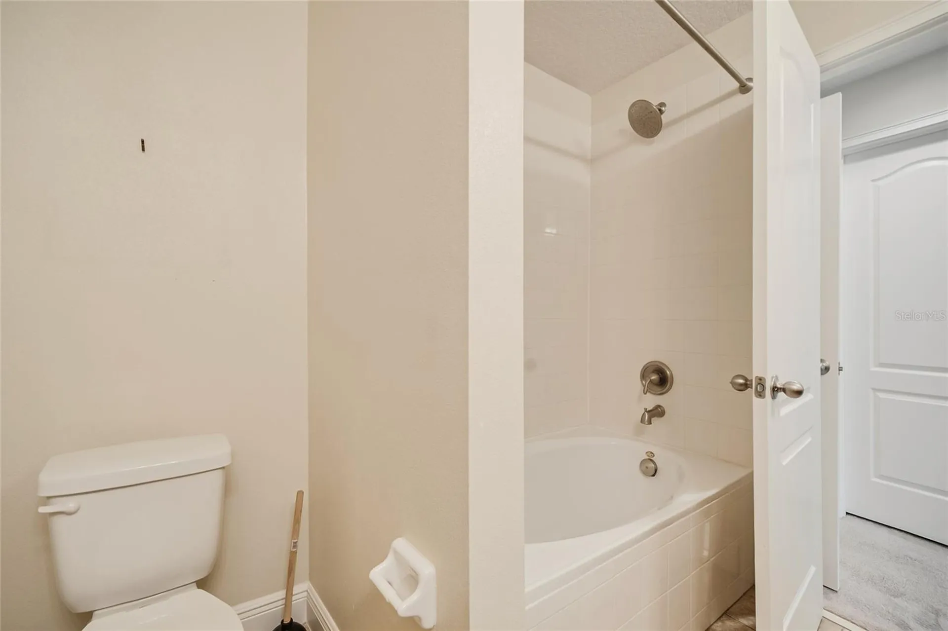 8221 Roseville Road Davenport FL 33896