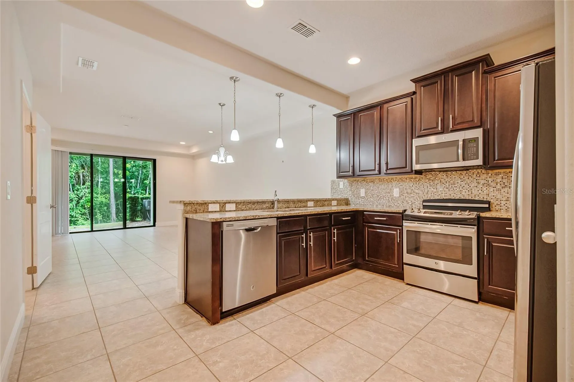 8221 Roseville Road Davenport FL 33896