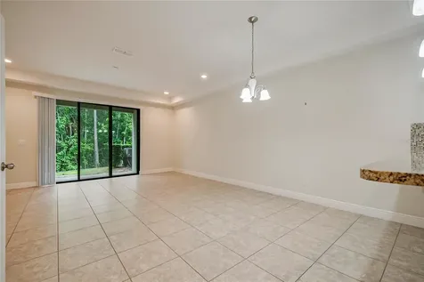 8221 Roseville Road Davenport FL 33896