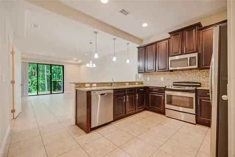 8221 Roseville Road Davenport FL 33896