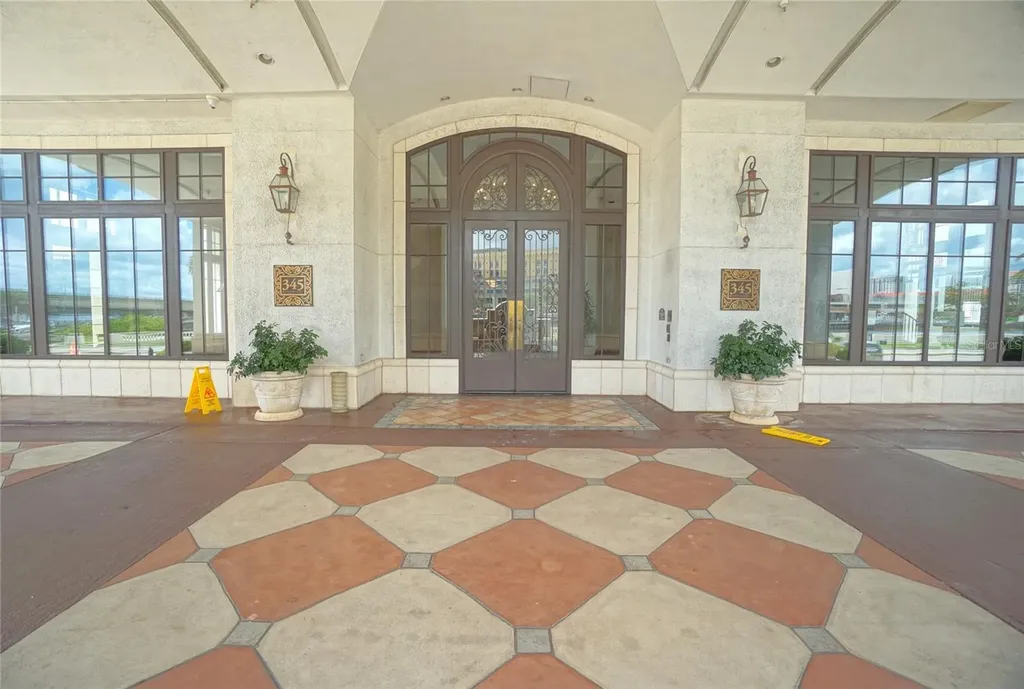 345 Bayshore Boulevard Tampa FL 33606