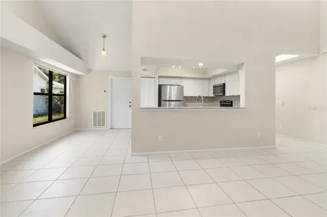 8232 Country Oaks Court Sarasota FL 34243