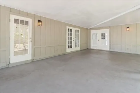 8232 Country Oaks Court Sarasota FL 34243
