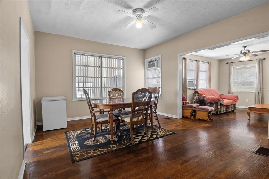4517 Kenilworth Boulevard Sebring FL 33870
