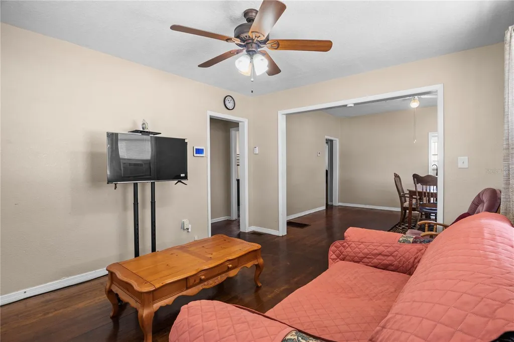 4517 Kenilworth Boulevard Sebring FL 33870