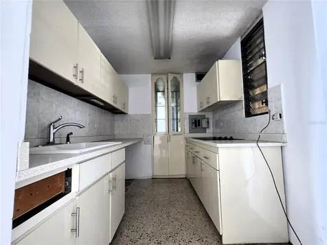 Cond. Park Lane Santurce San Juan PR 00918