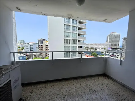 Cond. Park Lane Santurce San Juan PR 00918