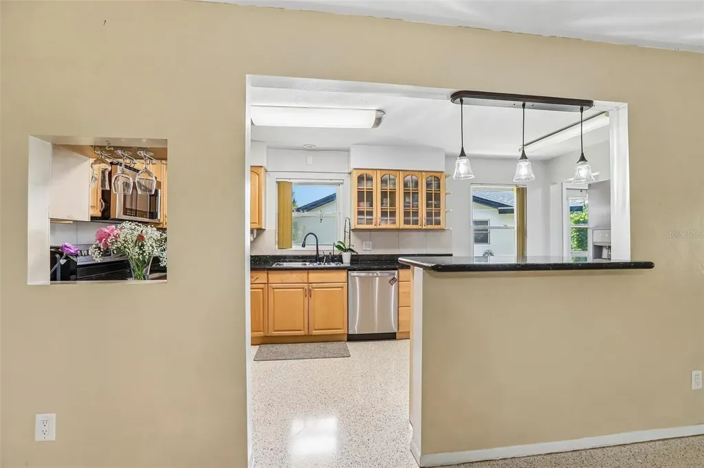 4411 55th Way N Kenneth City FL 33709