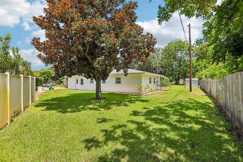 4411 55th Way N Kenneth City FL 33709