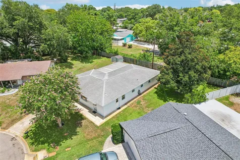 4411 55th Way N Kenneth City FL 33709