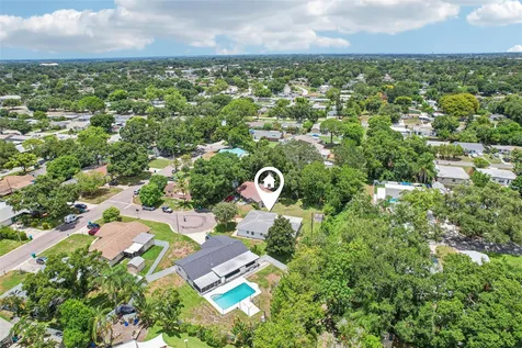 4411 55th Way N Kenneth City FL 33709