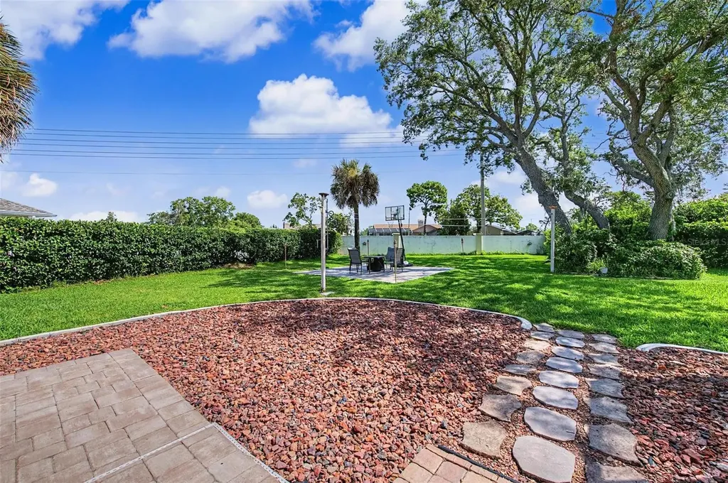 8835 Helmsly Lane Hudson FL 34667