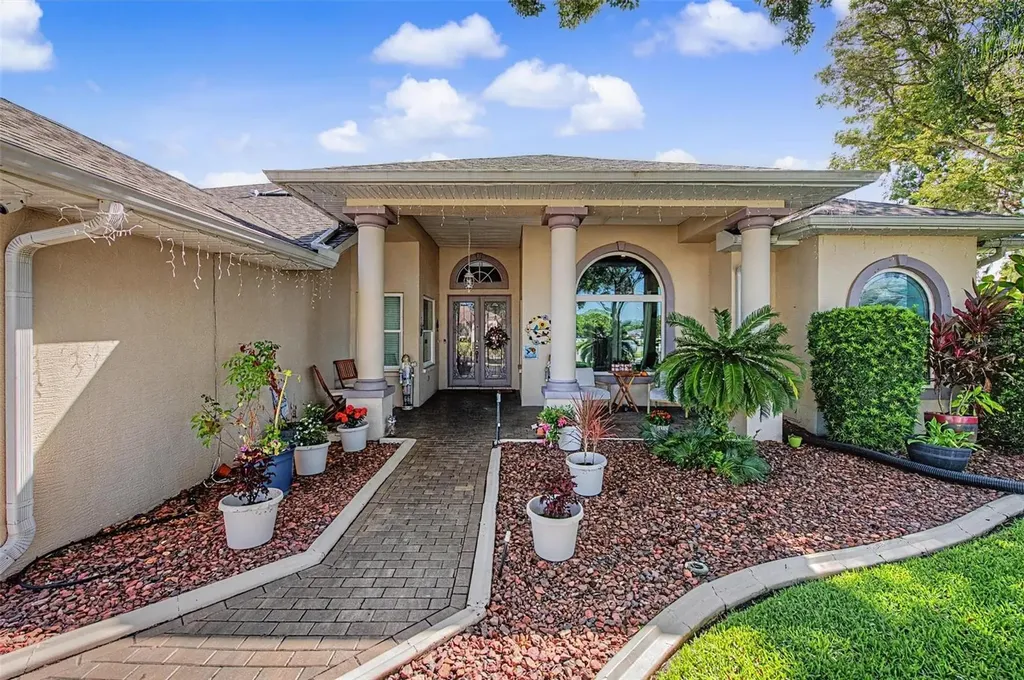 8835 Helmsly Lane Hudson FL 34667