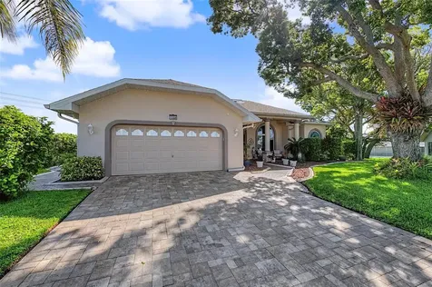 8835 Helmsly Lane Hudson FL 34667