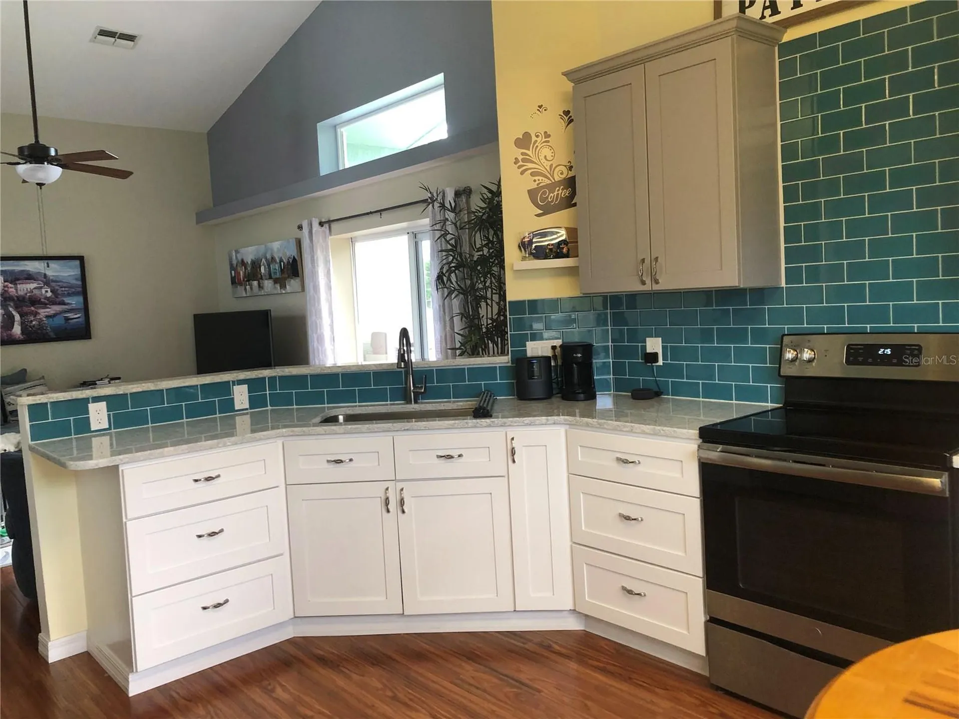 10125 Peoples Loop Port Richey FL 34668