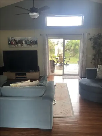 10125 Peoples Loop Port Richey FL 34668