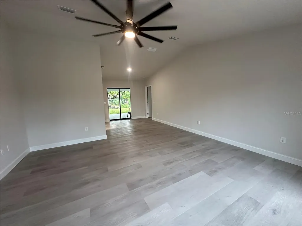 373 Dorchester Street Port Charlotte FL 33954