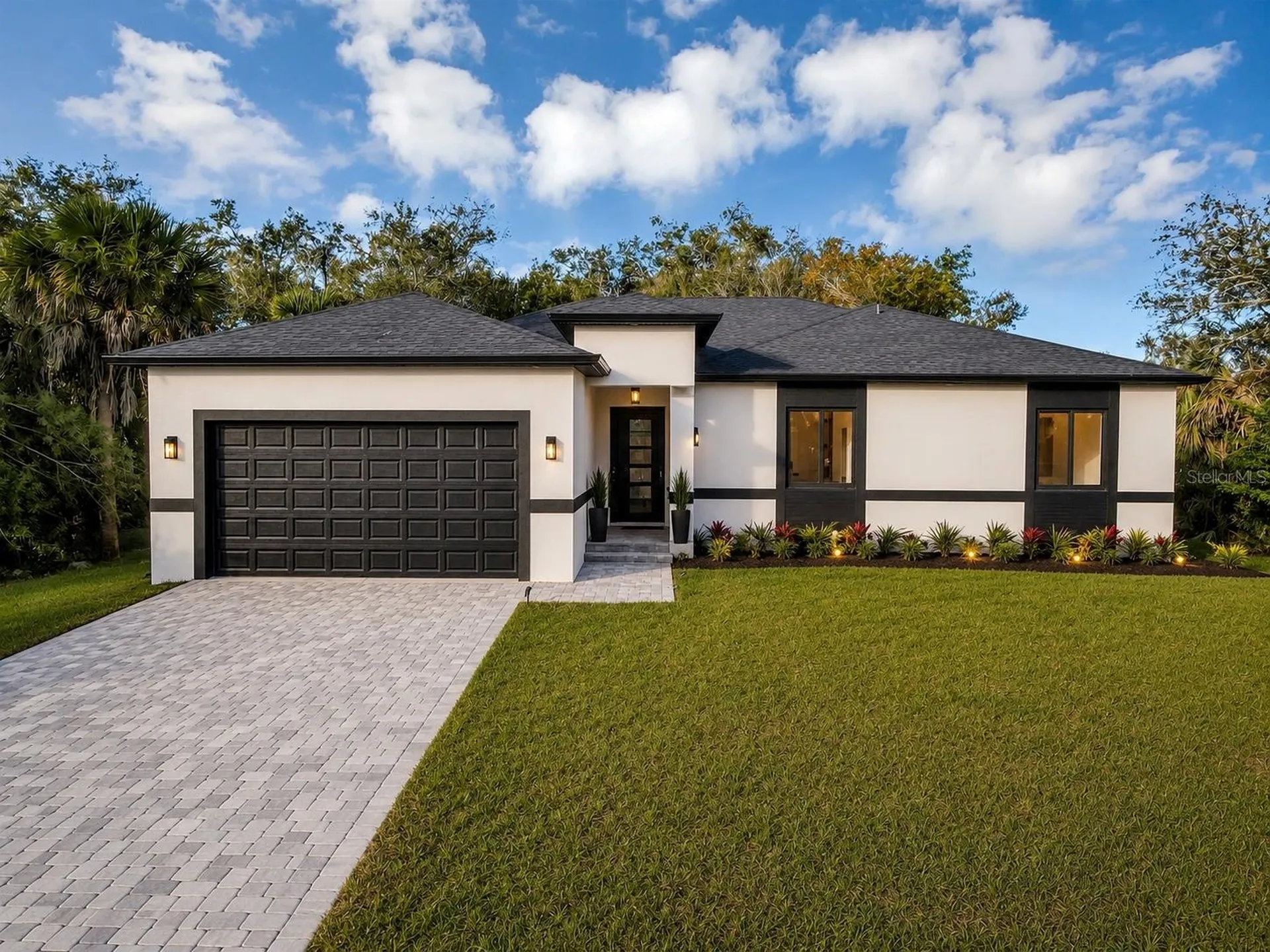 493 Sycamore Port Charlotte FL 33954