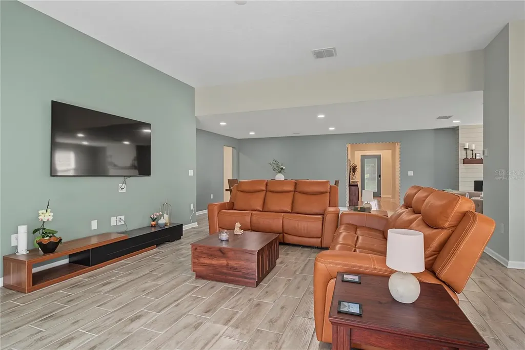 5705 Alenlon Way Mount Dora FL 32757