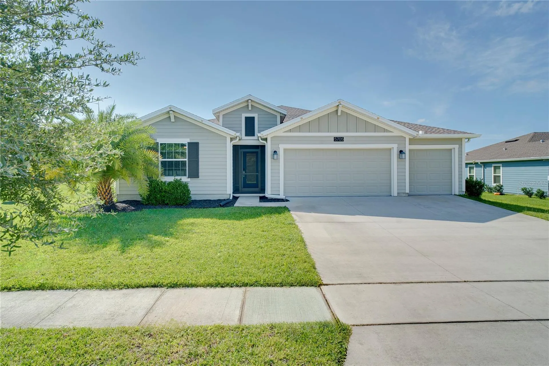 5705 Alenlon Way Mount Dora FL 32757