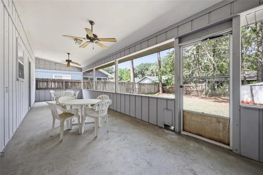 6438 NW 37th Terrace Gainesville FL 32653