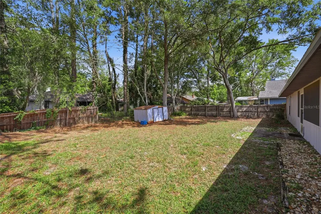 6438 NW 37th Terrace Gainesville FL 32653