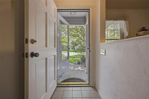 6438 NW 37th Terrace Gainesville FL 32653