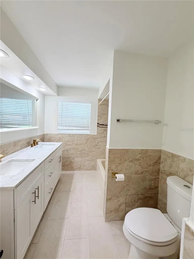 1827 Oklahoma Avenue NE St Petersburg FL 33703