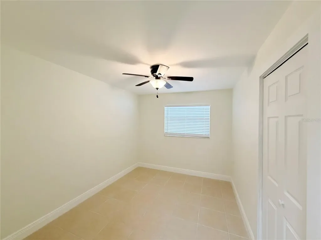 1827 Oklahoma Avenue NE St Petersburg FL 33703