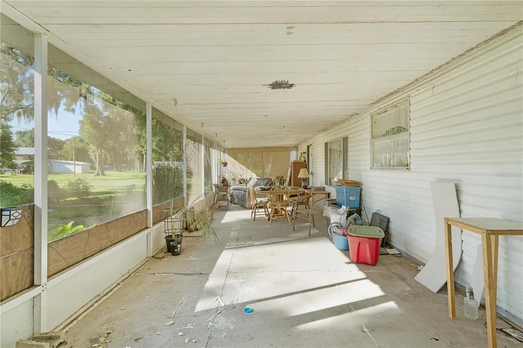 1975 E Cr412 Road Lake Panasoffkee FL 33538
