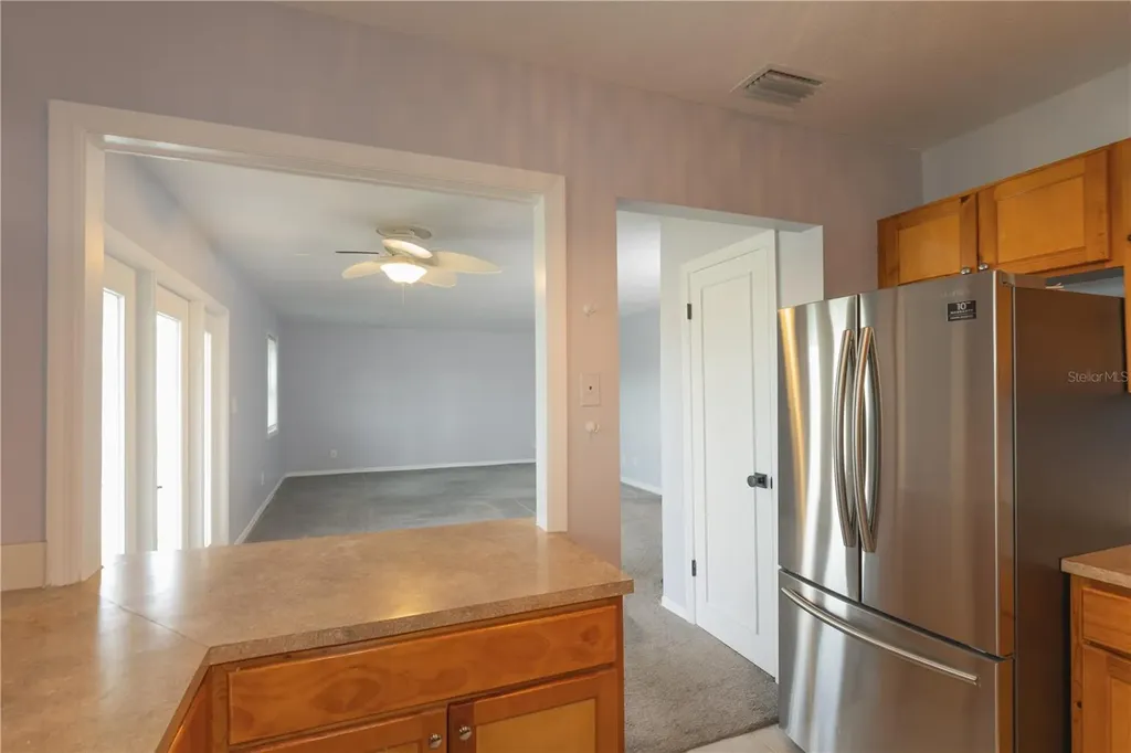 123 Seahorse Drive SE St Petersburg FL 33705