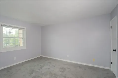 123 Seahorse Drive SE St Petersburg FL 33705