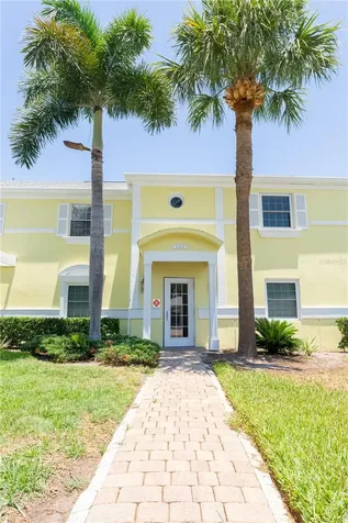 123 Seahorse Drive SE St Petersburg FL 33705