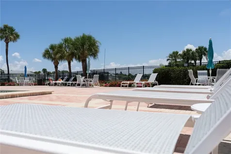 123 Seahorse Drive SE St Petersburg FL 33705