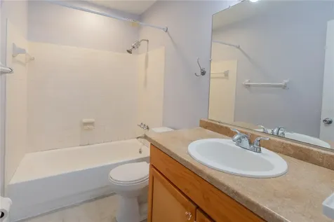 123 Seahorse Drive SE St Petersburg FL 33705
